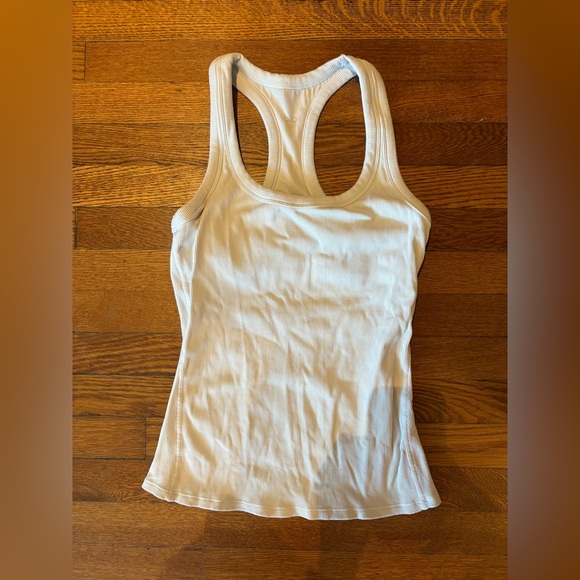 Alo Women's Cream Tank Top- Medium - Picture 1 of 3